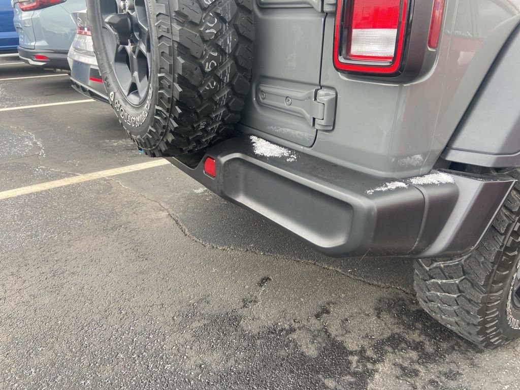 Used 2023 Jeep Wrangler Unlimited w/ Cold Weather Group image 21