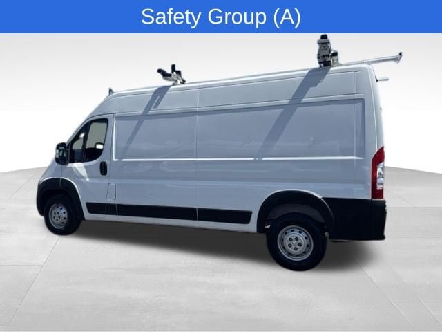 Used 2023 RAM ProMaster 2500 w/ Convenience Group FWD image 6