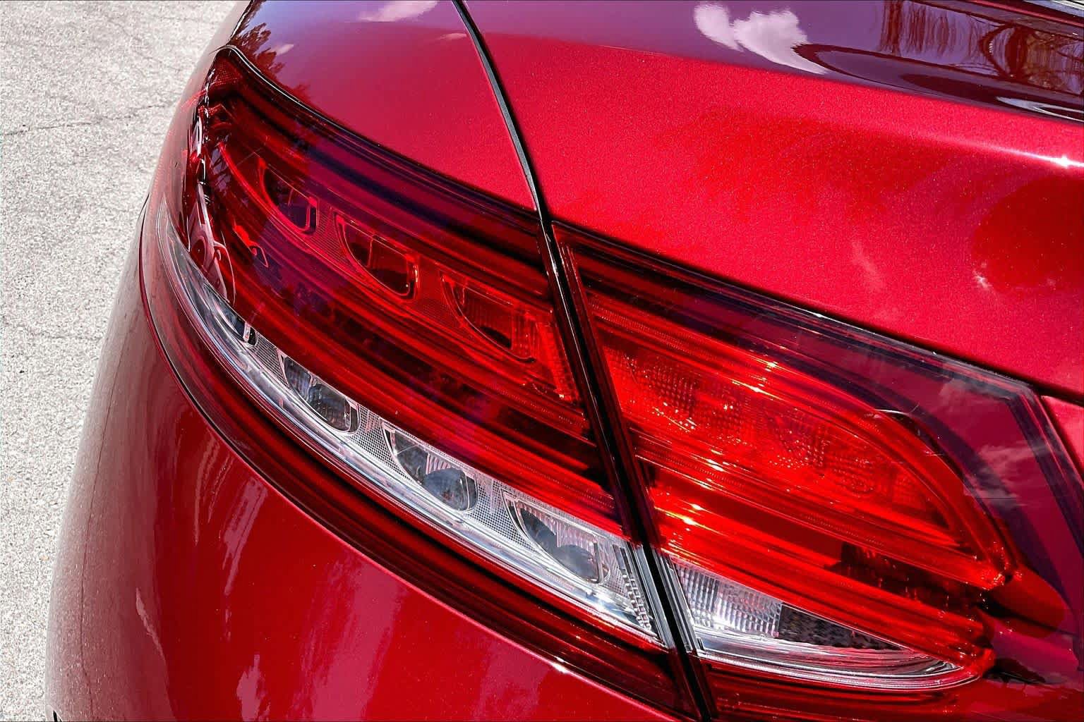 Used 2018 Mercedes-Benz C 300 Cabriolet image 29