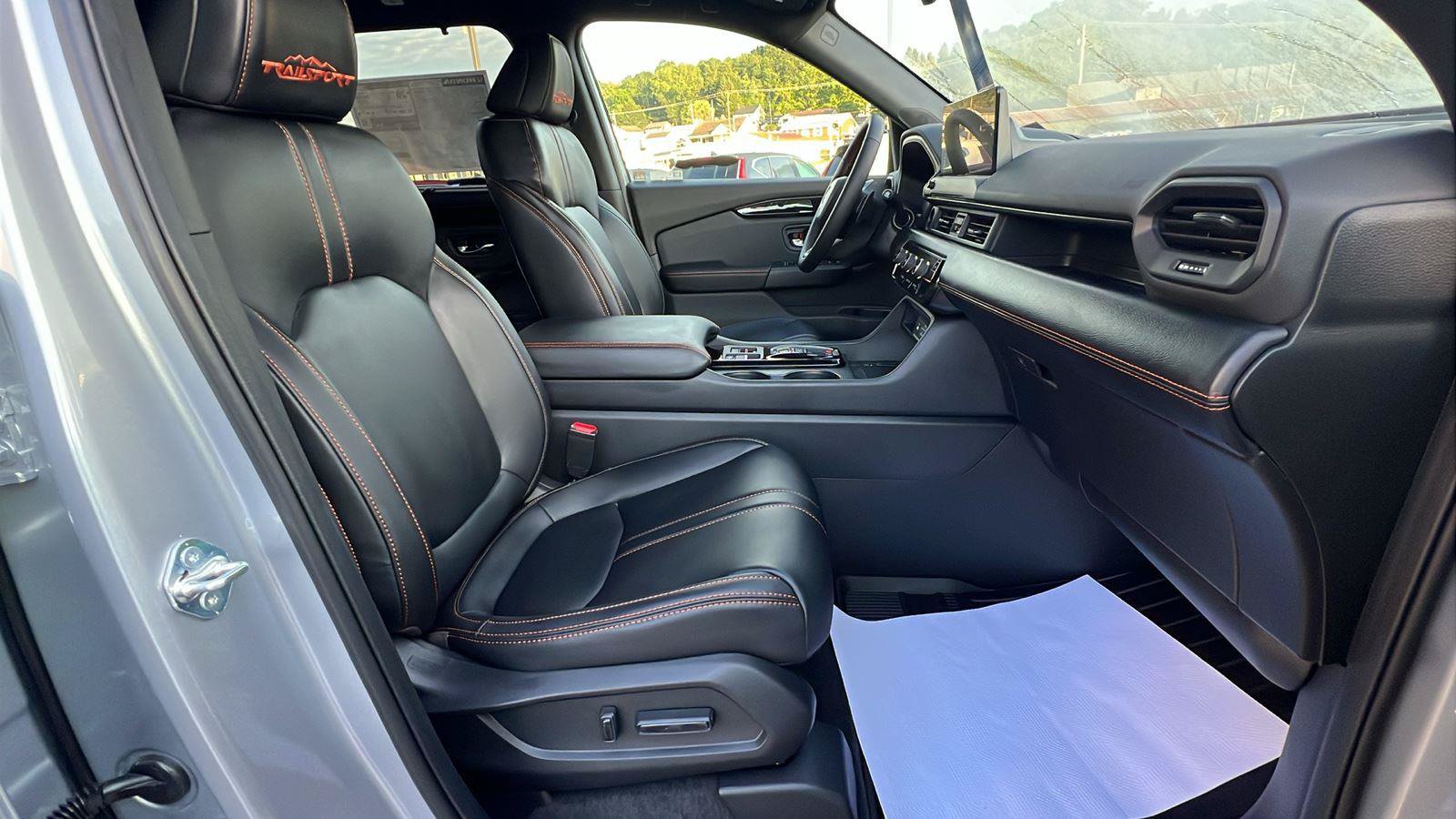 New 2026 Honda Pilot TrailSport image 13