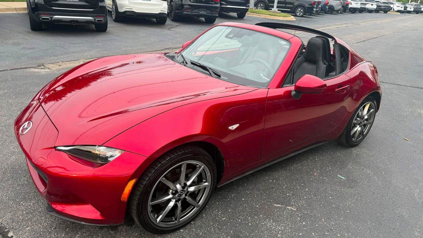 Used 2022 MAZDA MX-5 Miata RF Grand Touring RWD image 22