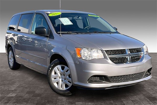 Used 2017 Dodge Grand Caravan SE w/ Power Window Group image 11