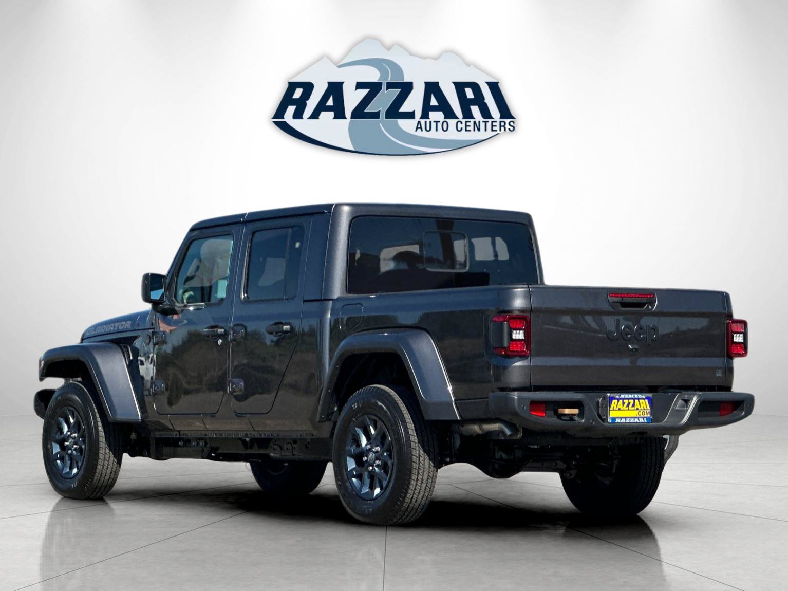 New 2026 Jeep Gladiator Sport AWD/4WD image 5