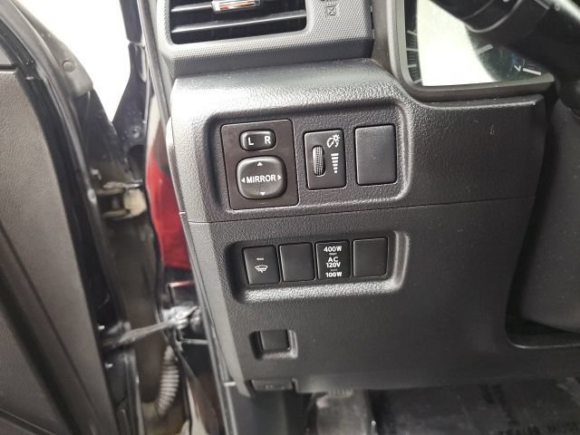 Used 2017 Toyota 4Runner SR5 Premium AWD/4WD image 17