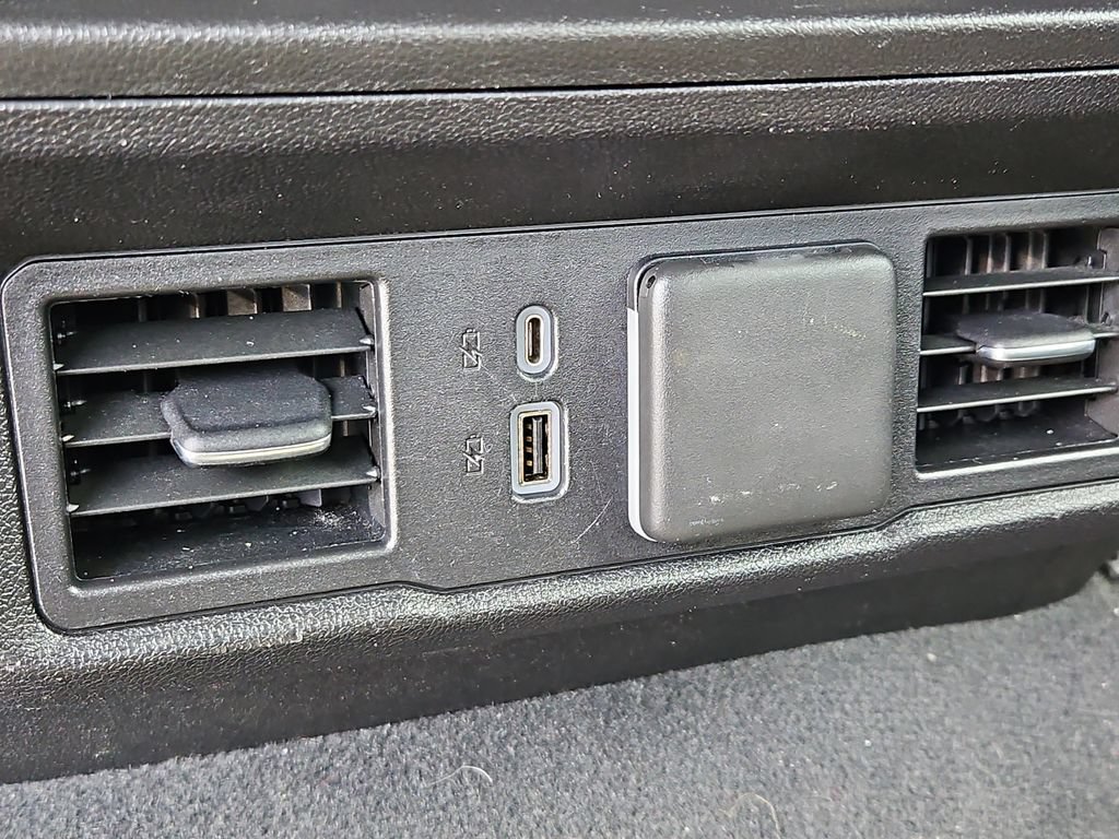 Certified 2023 Chevrolet Silverado 1500 LT AWD/4WD image 21