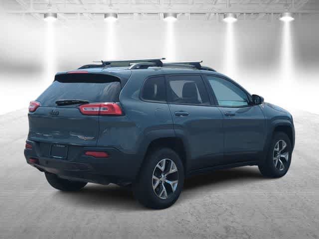Used 2015 Jeep Cherokee Trailhawk w/ Leather Interior Group AWD/4WD image 8