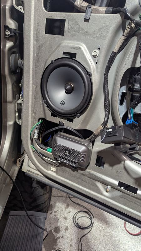 Used 2002 Chevrolet Silverado 3500 LT w/ Off-Road Skid Plate Pkg image 37