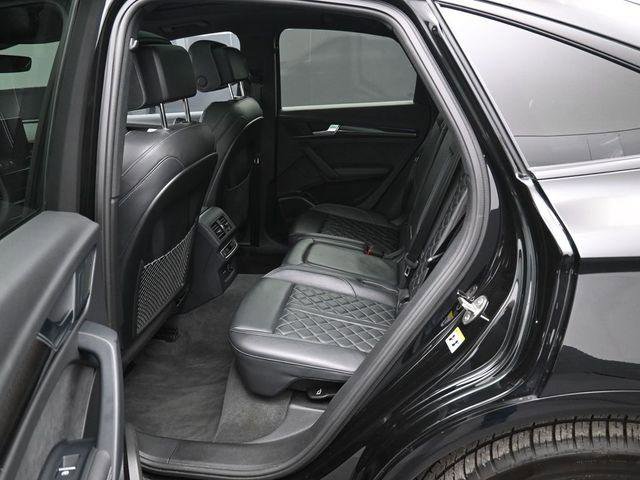 Used 2023 Audi SQ5 Prestige w/ Prestige Package image 31