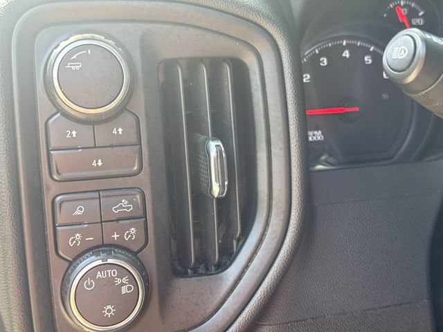 Certified 2024 Chevrolet Silverado 2500 Custom w/ Custom Value Package AWD/4WD image 35