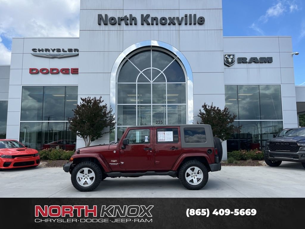 Used 2007 Jeep Wrangler Unlimited Sahara w/ Trailer Tow Group AWD/4WD image 2