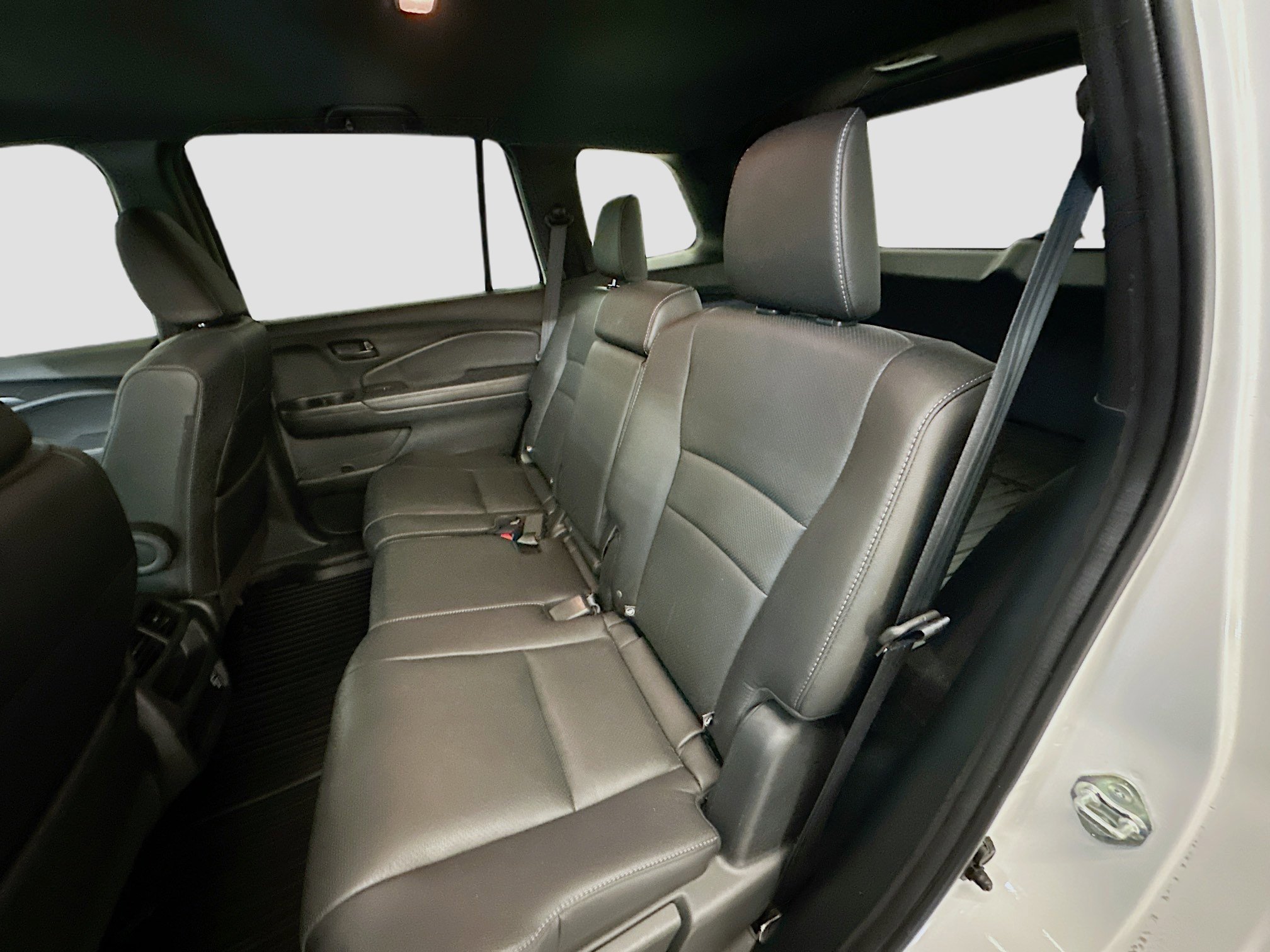 Used 2023 Honda Passport EX-L image 29