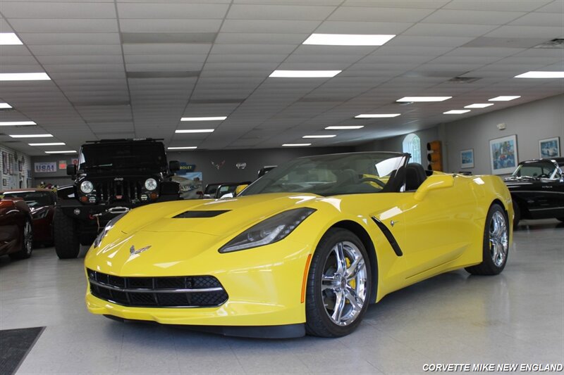 Used 2016 Chevrolet Corvette Stingray Convertible w/ 2LT Preferred Equipment Group RWD image 1