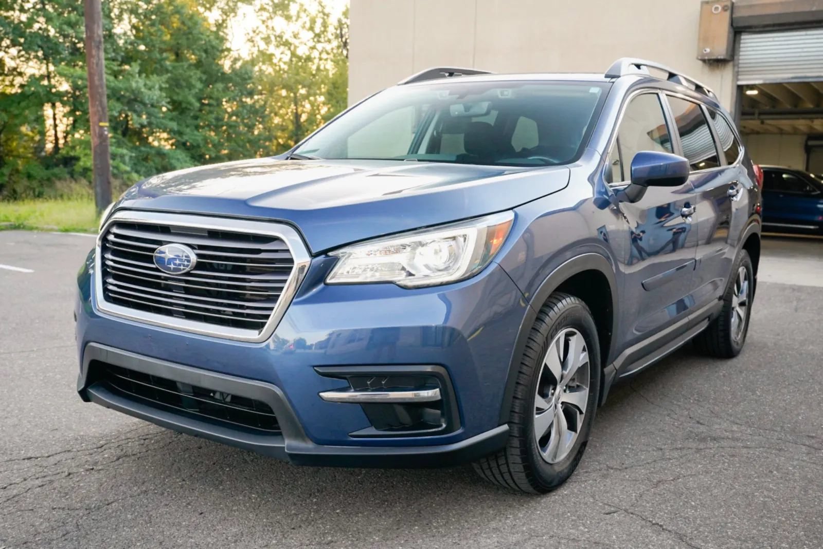 Used 2021 Subaru Ascent Premium w/ Convenience Package AWD/4WD image 9