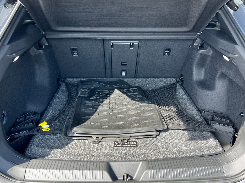 Used 2023 Volkswagen ID.4 Pro S image 18