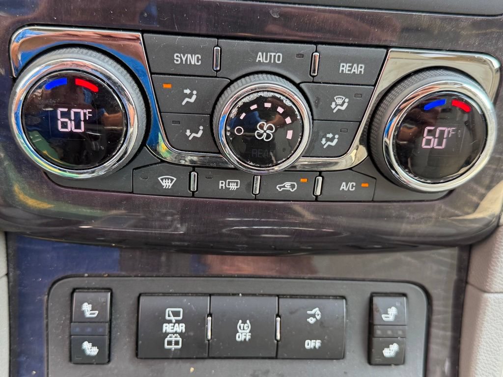Used 2017 Buick Enclave Leather FWD image 20