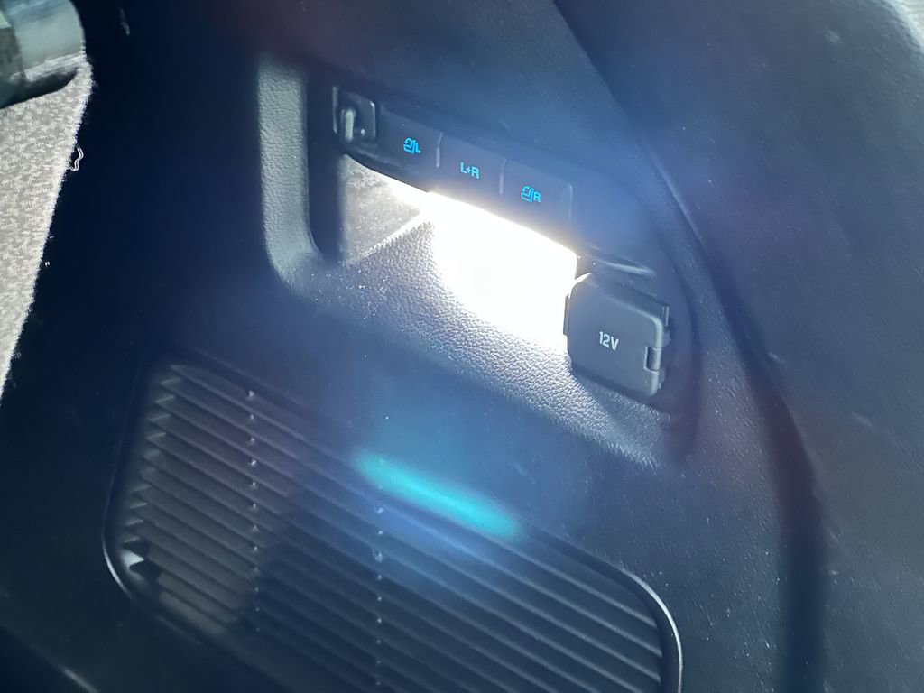 Used 2020 Ford Explorer Limited image 19