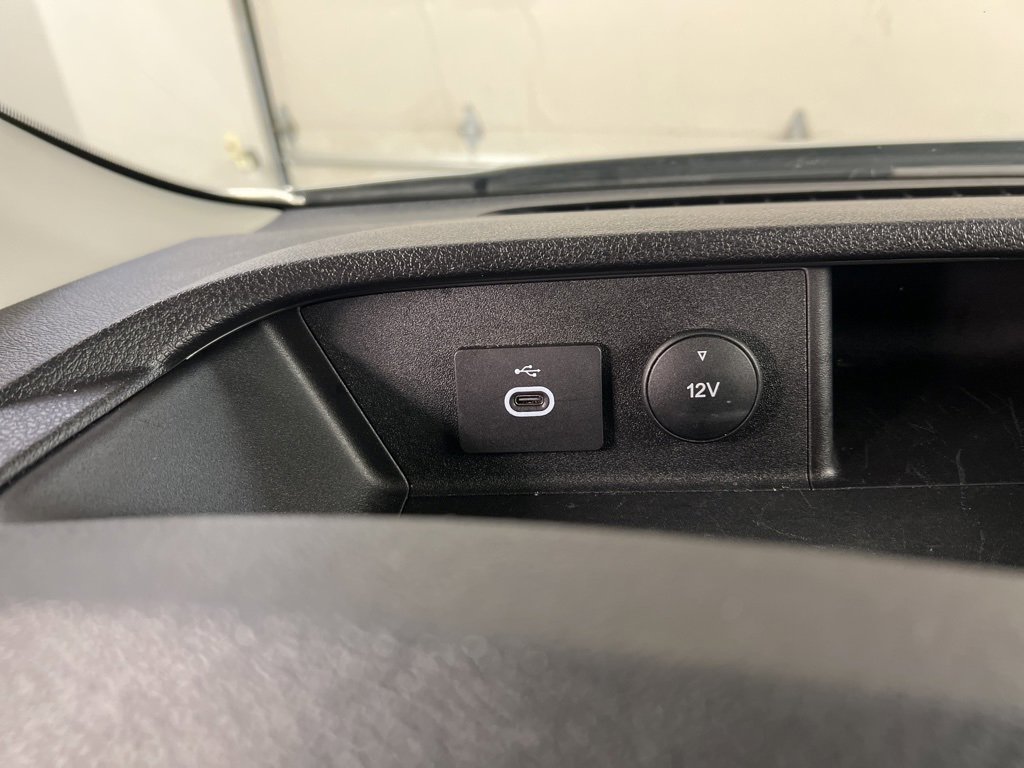 Used 2024 Ford Transit 350 XLT image 21