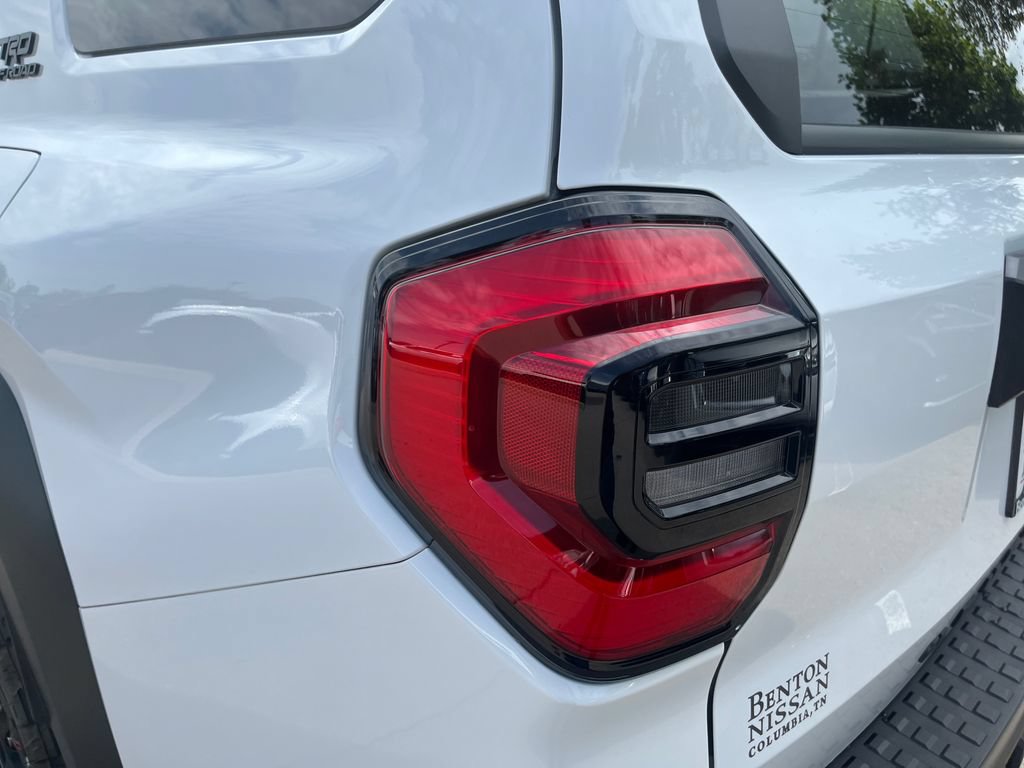 Used 2025 Toyota 4Runner TRD Off-Road AWD/4WD image 40