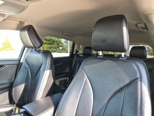 Used 2023 Lincoln Nautilus AWD w/ Premium Package image 17