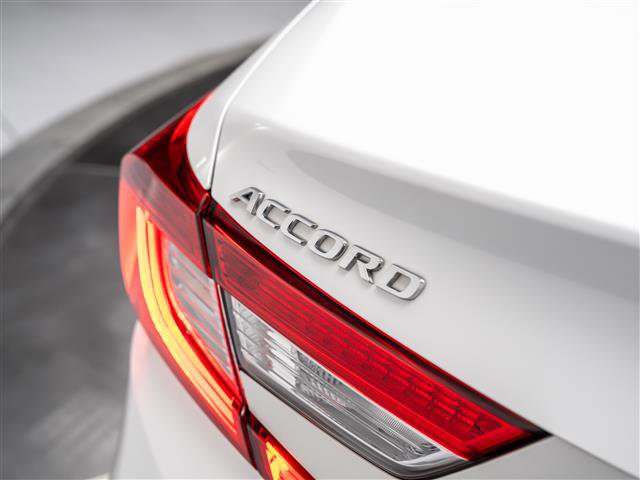 Used 2021 Honda Accord LX image 30