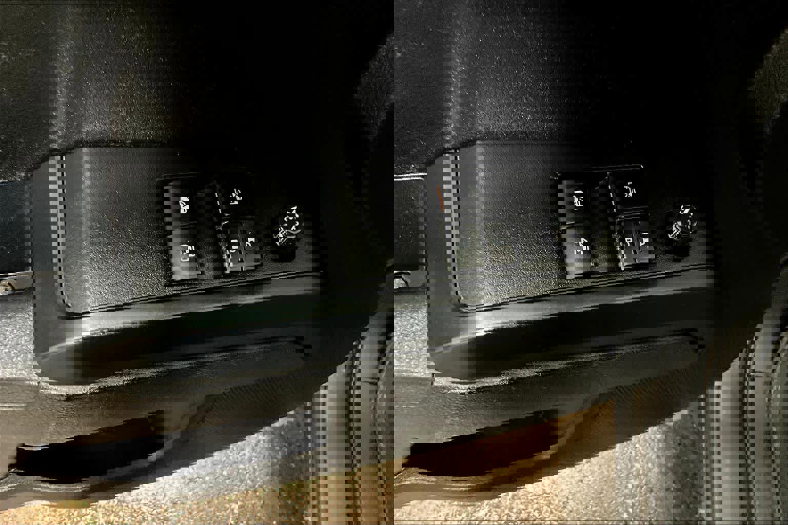 Used 2021 Toyota Tacoma SR image 32