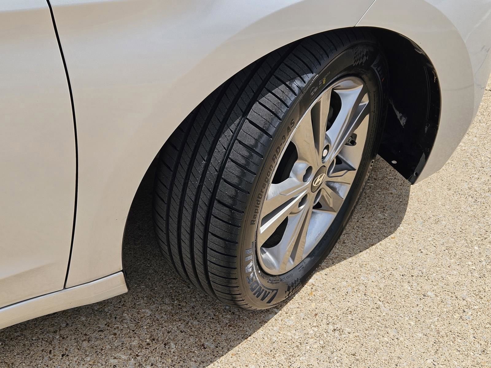 Used 2018 Hyundai Elantra Value Edition w/ Cargo Package image 6