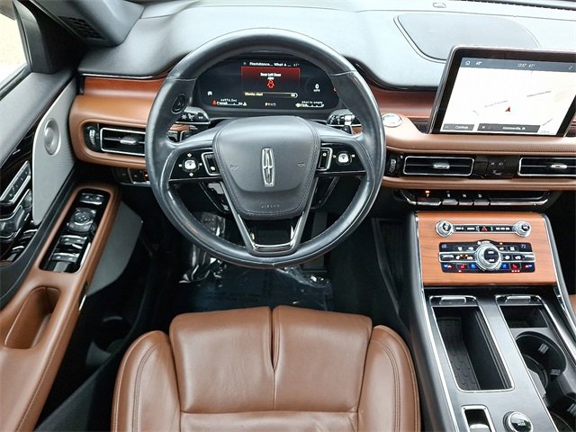 Used 2020 Lincoln Aviator Reserve w/ Equipment Group 201A AWD/4WD image 11