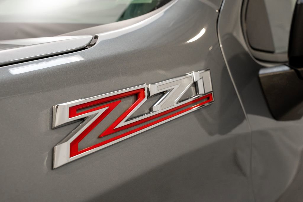 Used 2025 Chevrolet Silverado 1500 LT Trail Boss w/ LT Trail Boss Premium Package image 13