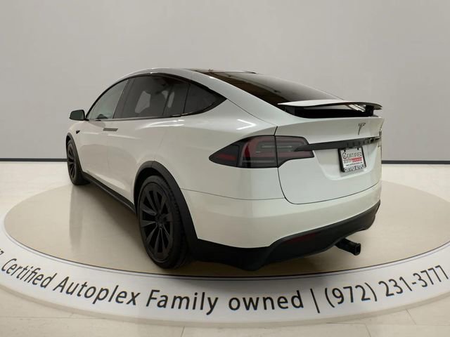 Used 2022 Tesla Model X image 3