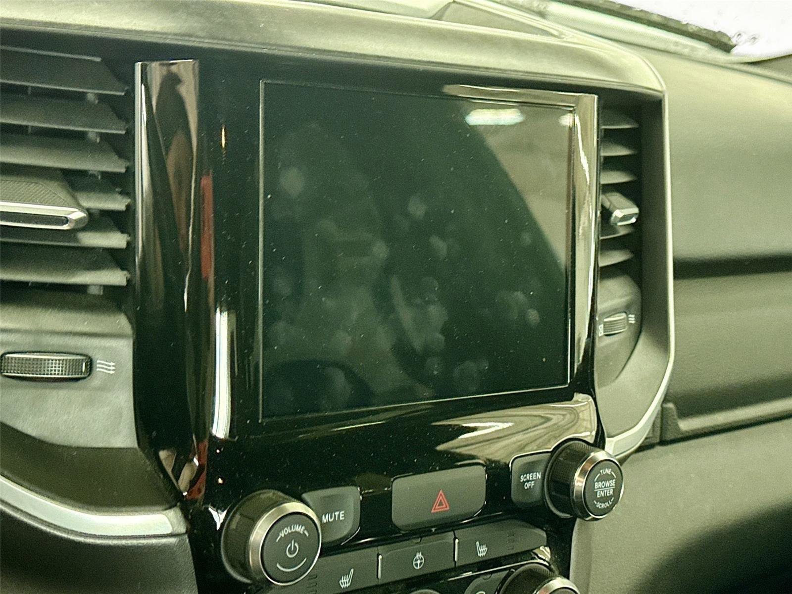 Used 2022 RAM 1500 Big Horn AWD/4WD image 4