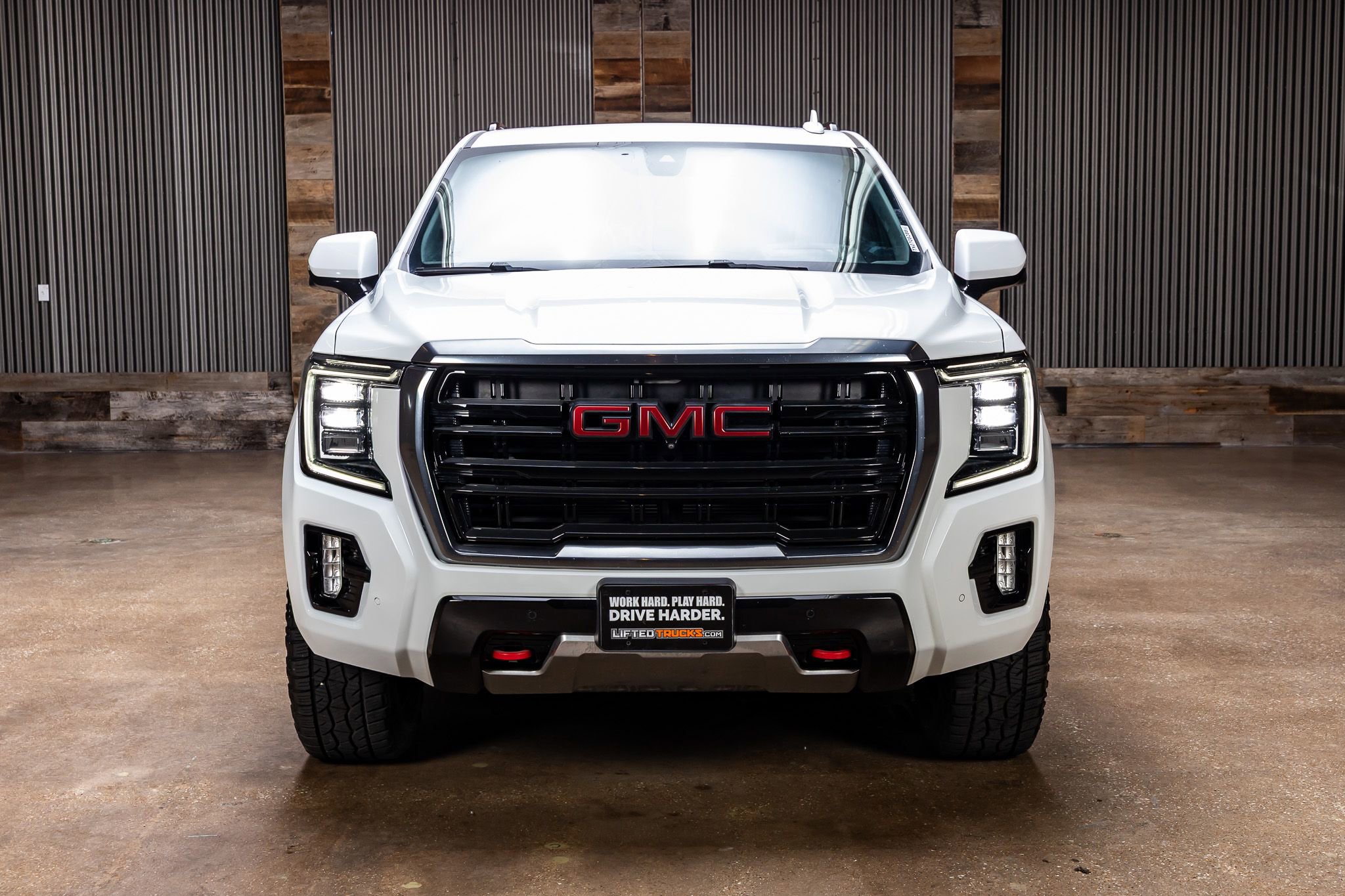 Used 2021 GMC Yukon AT4 w/ Rear Media and Nav Package AWD/4WD image 2
