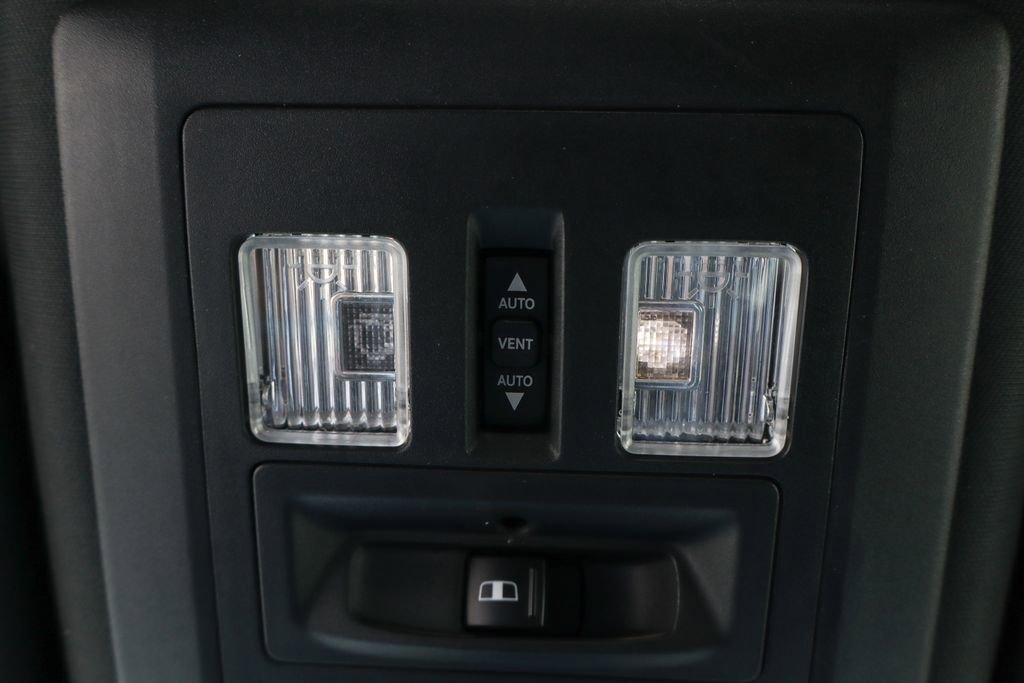 Used 2017 RAM 2500 Limited image 29