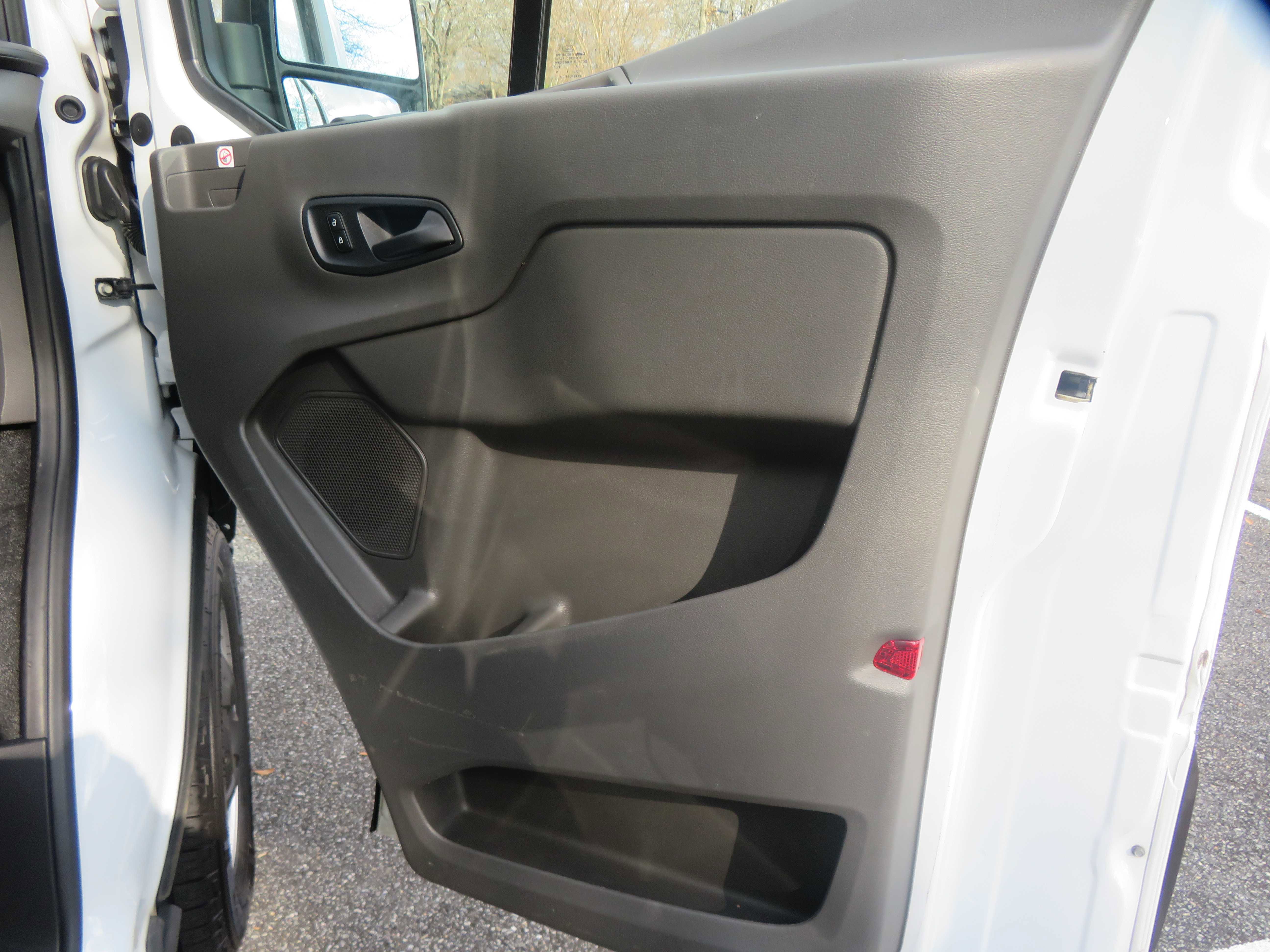 Used 2020 Ford Transit 250 Low Roof image 32
