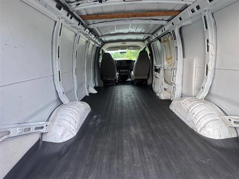 Used 2007 Chevrolet Express 1500 image 20