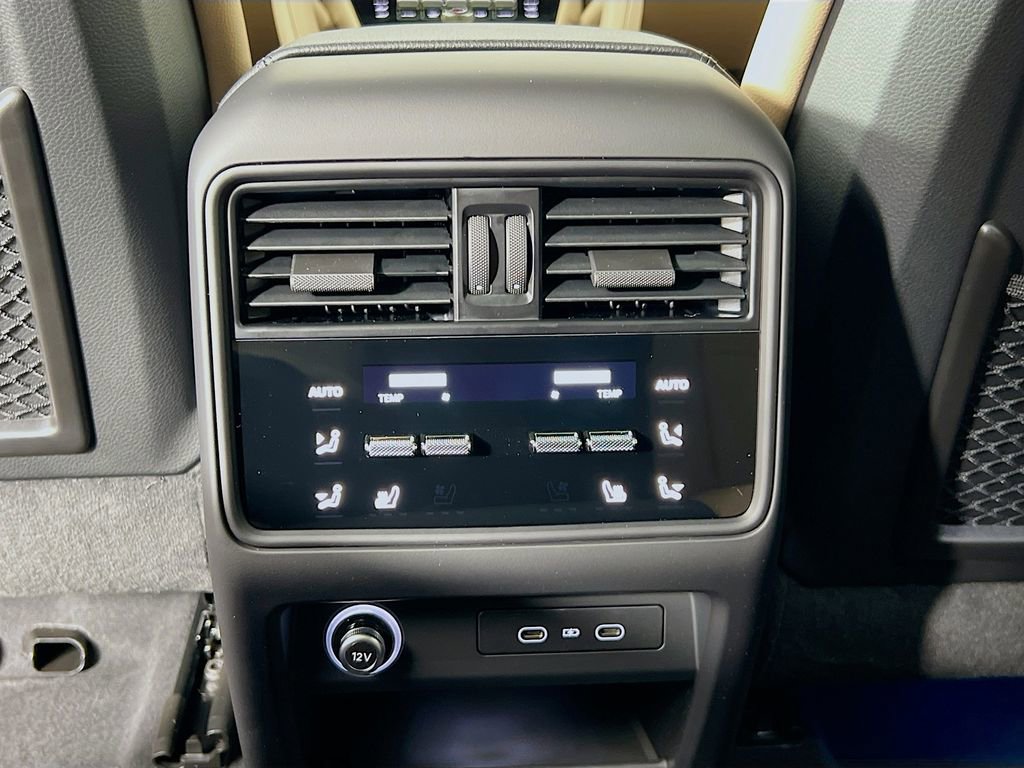 New 2026 Porsche Cayenne image 27