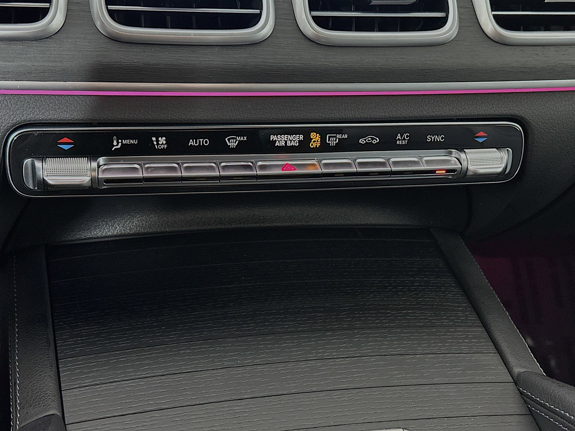 Certified 2025 Mercedes-Benz GLE 350 4MATIC image 16