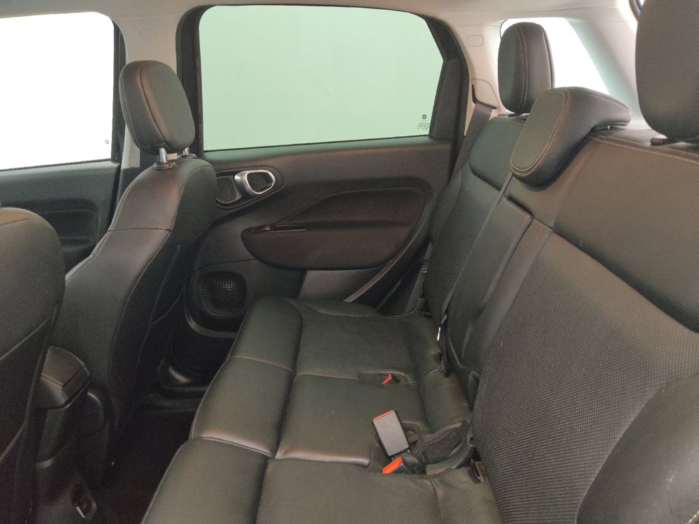 Used 2019 FIAT 500L Trekking w/ Popular Equipment Group FWD image 18