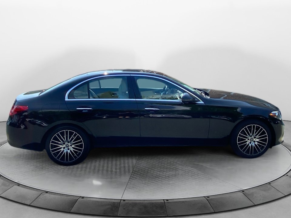 Used 2023 Mercedes-Benz C 300 4MATIC Sedan image 8