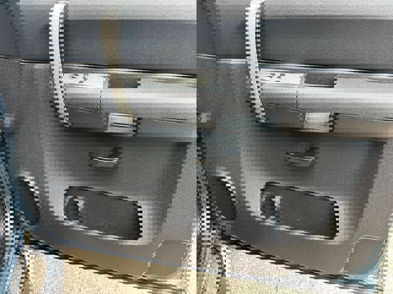 Used 2007 Chevrolet Silverado 2500 LT w/ 2LT Audio Package image 25