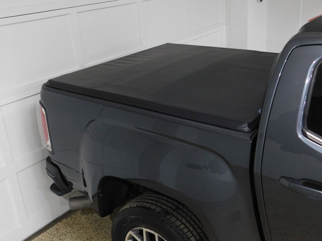 Used 2016 GMC Canyon SLE w/ All Terrain Package image 7