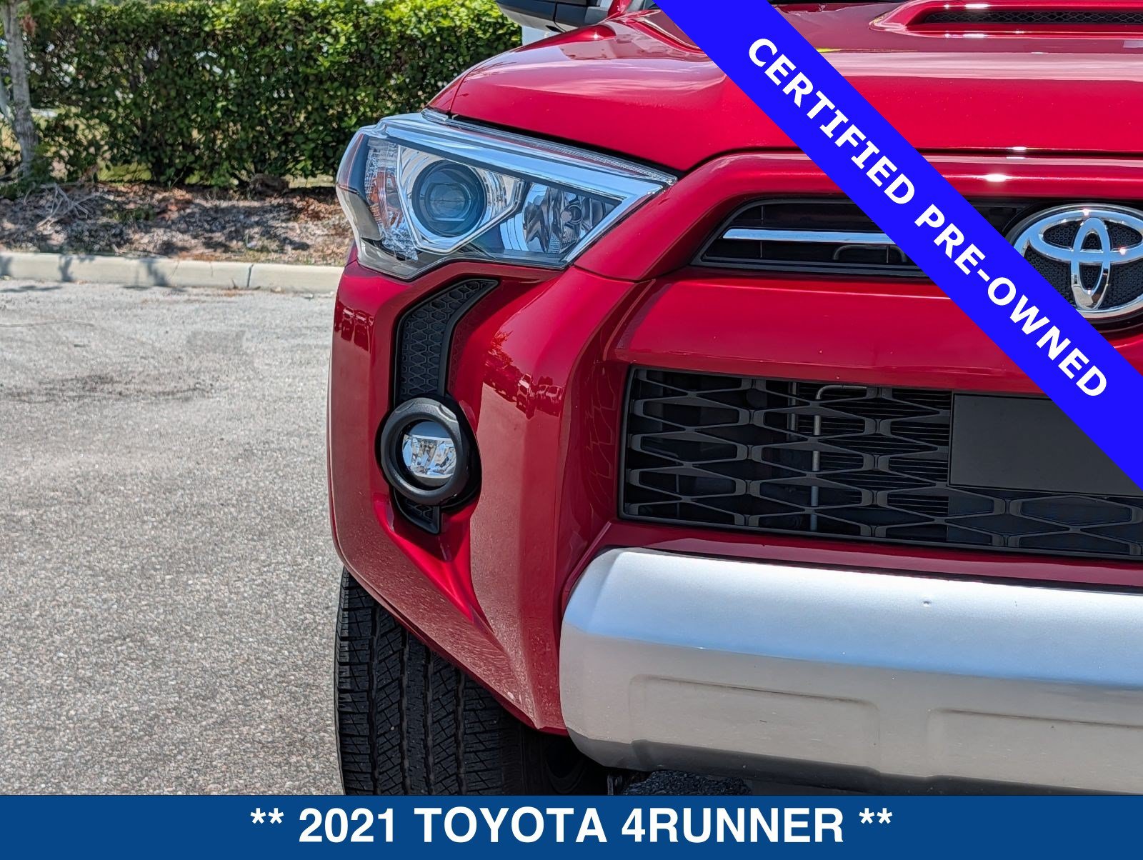 Used 2021 Toyota 4Runner TRD Off-Road Premium w/ Moonroof Package AWD/4WD image 9
