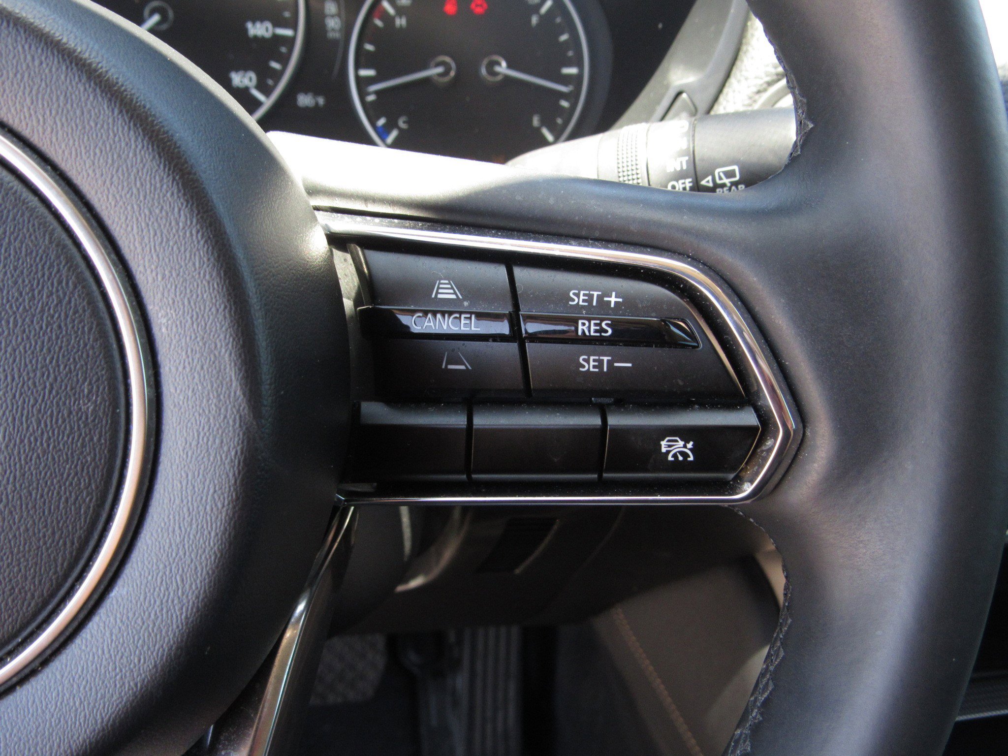 Used 2025 MAZDA CX-70 3.3 Turbo w/ Preferred Package AWD/4WD image 26