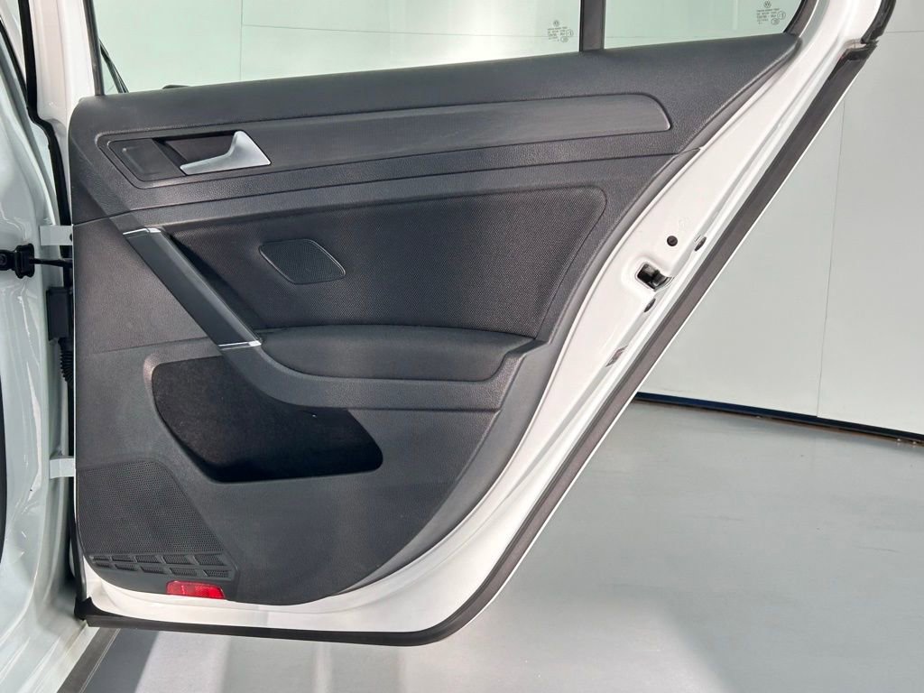 Used 2021 Volkswagen GTI S image 13