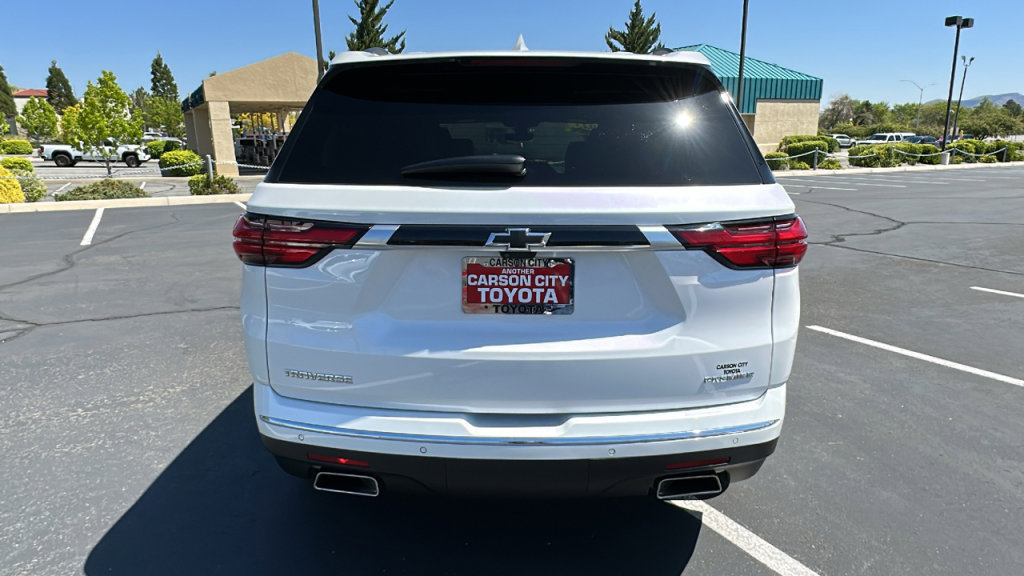 Used 2023 Chevrolet Traverse Premier image 4