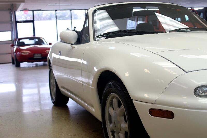 Used 1990 MAZDA MX-5 Miata image 13