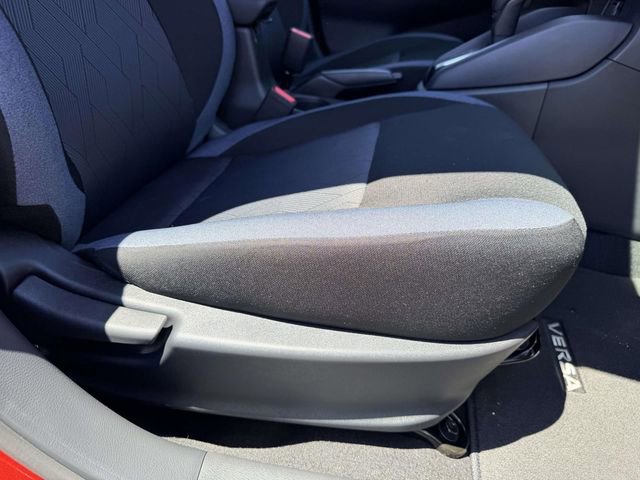 New 2025 Nissan Versa SV w/ Trunk Package FWD image 9
