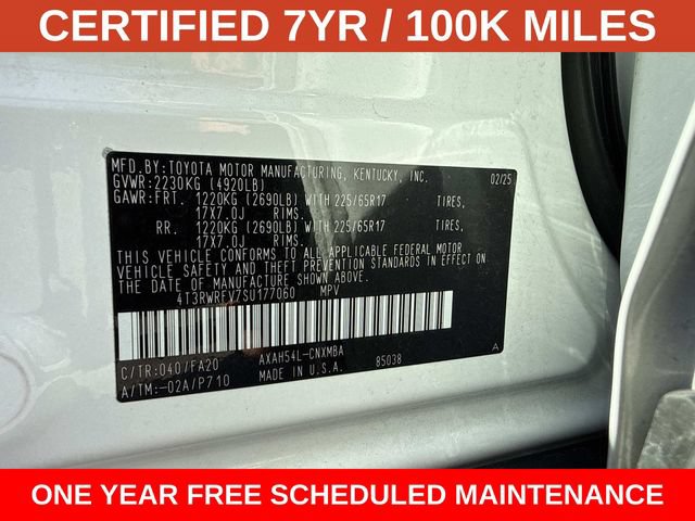 Used 2025 Toyota RAV4 XLE AWD/4WD image 29