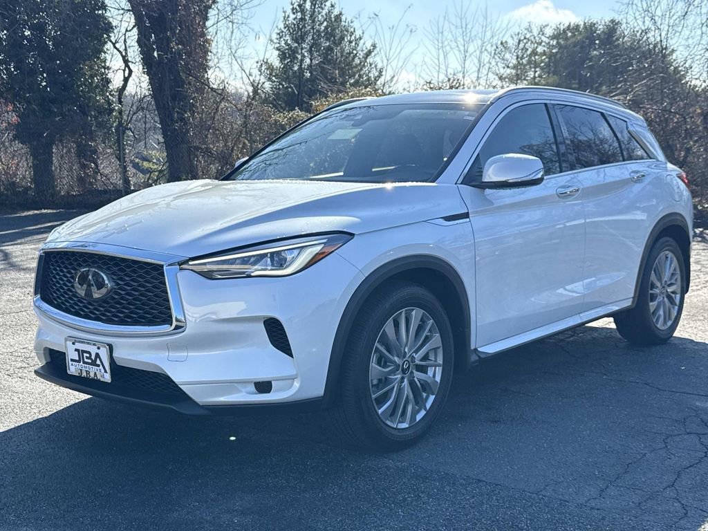 Certified 2023 INFINITI QX50 Luxe image 23