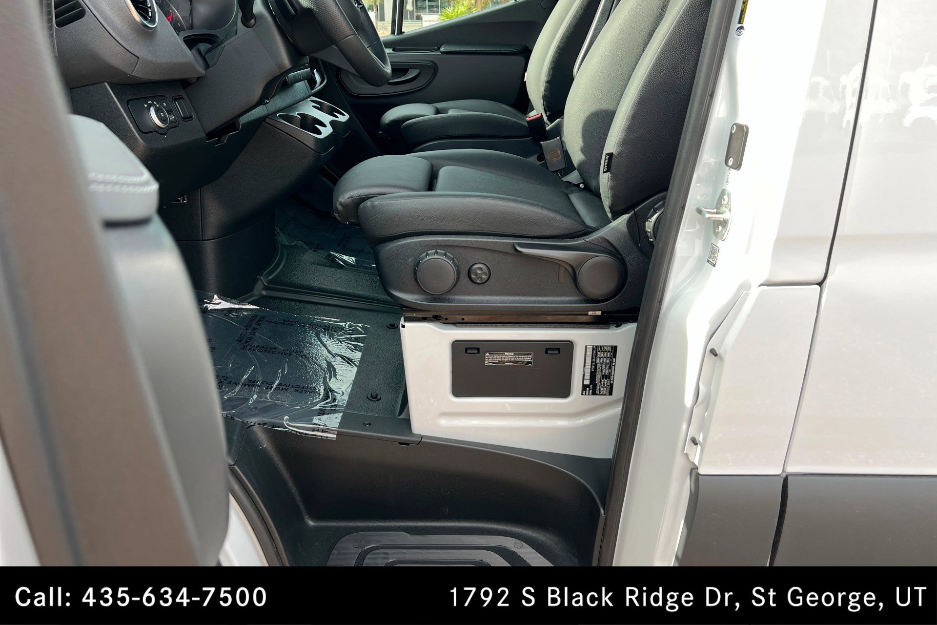 Used 2026 Mercedes-Benz Sprinter 2500 image 13