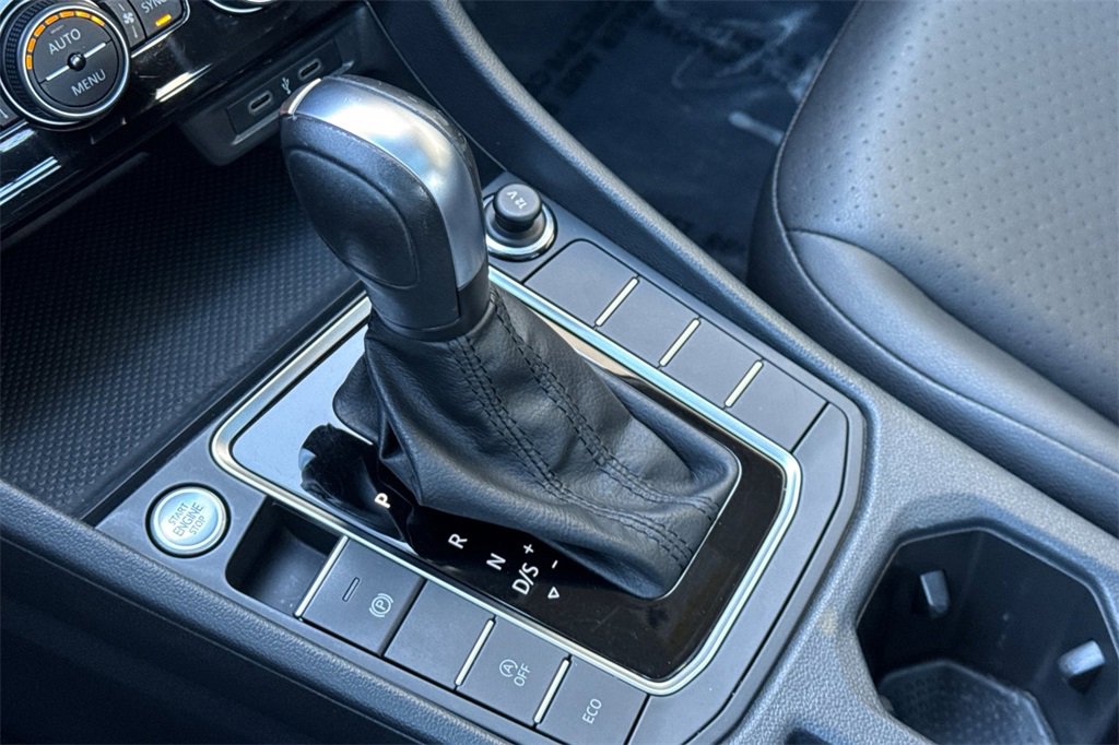 Used 2020 Volkswagen Jetta SE image 23